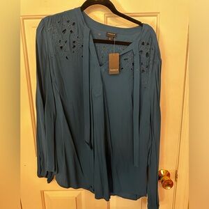 Blue Torrid top